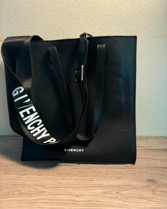Borsa givenchy