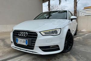 Audi A3 Sportback 1.6 Diesel cambio Automatico.