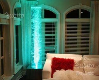 Colonna bolle acqua multicolore design