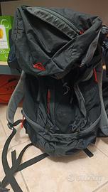 Zaino trekking 40+8