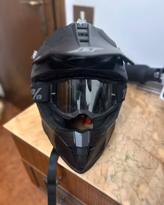 Casco Motocross / Enduro (Nero opaco)