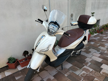 Piaggio Beverly 300