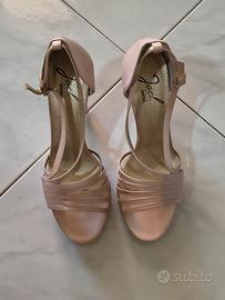 Scarpe da donna Joel mai usate