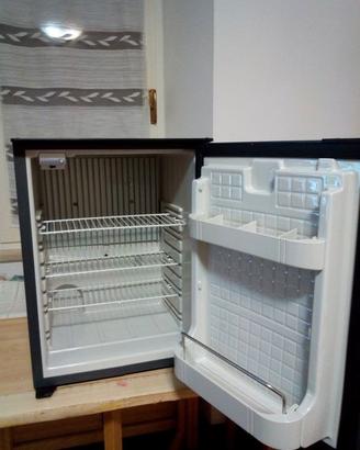 NUOVO MINIBAR MINIFRIGO PER UFFICIO E CAMERA DA LE