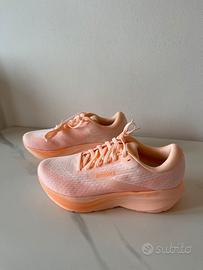 Brooks Ghost AMP woman