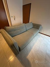 Divano letto nuovo
