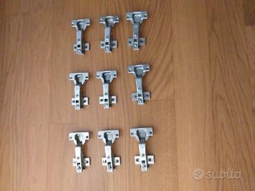 Cerniere per ante, sportelli marca Ferrari