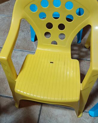sedie bambini e tavolo