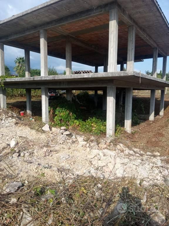 Rustico / Casale di 280 m² a Alatri - Vista 6