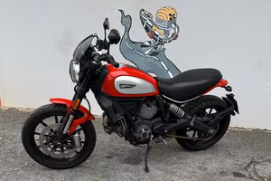 Ducati Scrambler 800 ICON