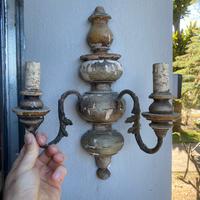 Coppia candelabri elettrificati in legno