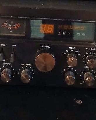 Radio CB Galaxy Saturn