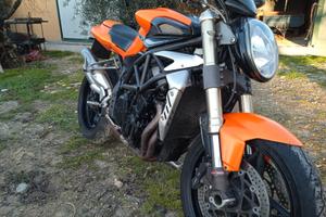 MV Agusta Brutale 910