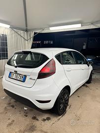 FORD FIESTA 2009 GPL TITANIUM