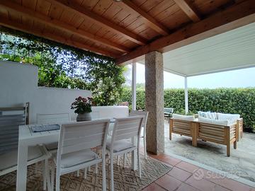 Pilastro in granito bocciardato 30x30x220 cm
