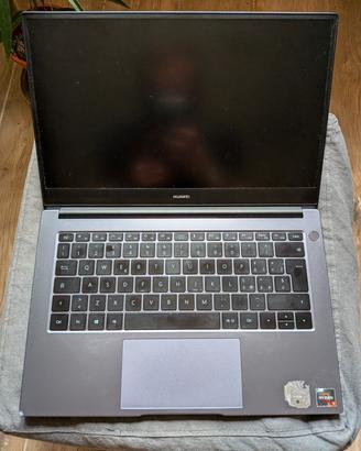 Huawei Matebook D14