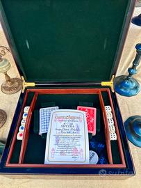 Cofanetto carte da gioco e fiches Sipleda d’autore