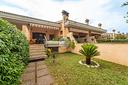 villa-a-schiera-a-roma