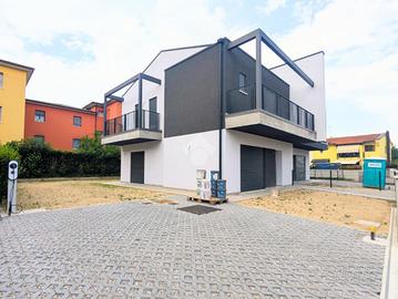 PORZIONE DI BIFAMILIARE A TREVISO