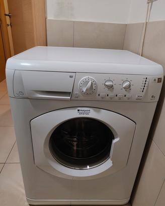 Lavatrice Hotpoint Ariston 6 kg - 1200 giri