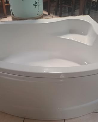 Vasca da bagno angolare