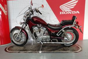 Suzuki Intruder C