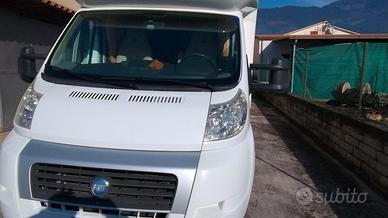 camper semi integrale 