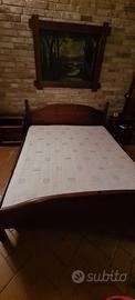 Letto matrimoniale + 2 comodini  legno col. noce