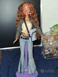 Barbie MyScene Madison First Edition 2002 Completa