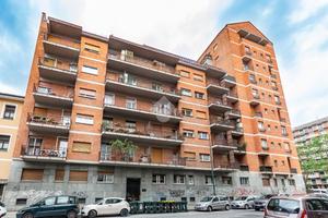 3 LOCALI A TORINO