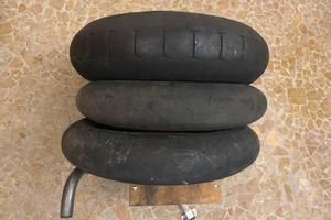 Metzeler racetec k1 slick