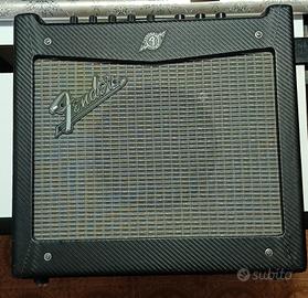 Amplificatore Fender Mustang 1