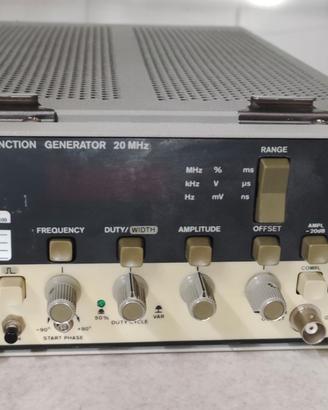 generatore di funzioni HP8111A