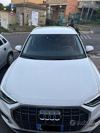 Audi Q3 35 2.0 tdi Business Advanced s-tronic