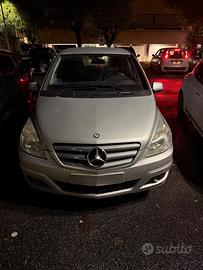 MERCEDES CLASSE B