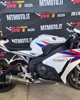 HONDA CBR 1000 RR Video 360