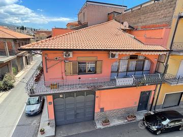 Casa a Biancavilla in privato