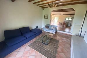3 LOCALI A CIVITELLA D'AGLIANO
