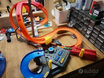 Super pista Hot Wheels e Auto Radio Comandata