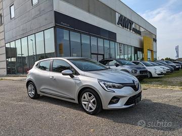 RENAULT Clio TCe 90 CV 5 porte SENZA VINCOLO DI