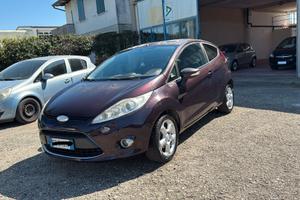 Ford Fiesta Ikon 1.4 3 porte Bz.- GPL