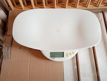 bilancia laica pesa neonati