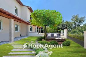 Villetta a schiera di 116 m² con più di 5 locali a
