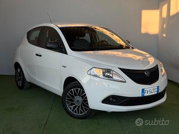 Lancia Ypsilon 1.2 69 CV 5 porte S&S Elefantino Bl