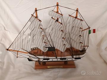 Modellino veliero in legno Mazzetti