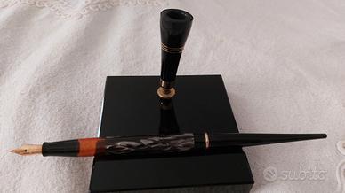 penna omas stiloforo celluloide screziata 