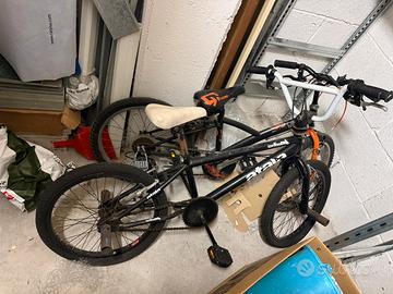 BICILETTA BMX