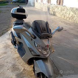 Scooter Kimco Xciting 500