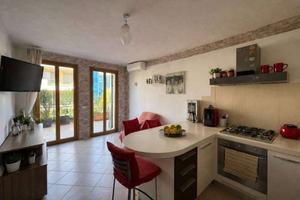 Appartamento di 62 m² con 2 locali e box auto a De