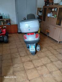 Piaggio x9